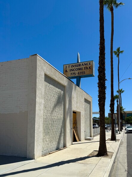 More Photos Of 45900 Fargo St, Indio Restaurant For Sale