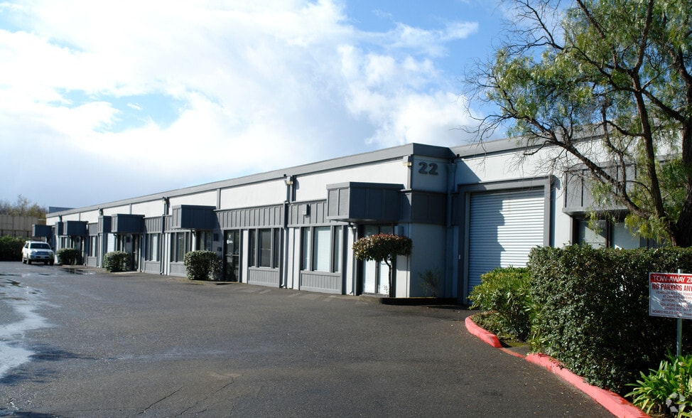 More Photos Of 22 Commercial Blvd, Novato Flex For Lease