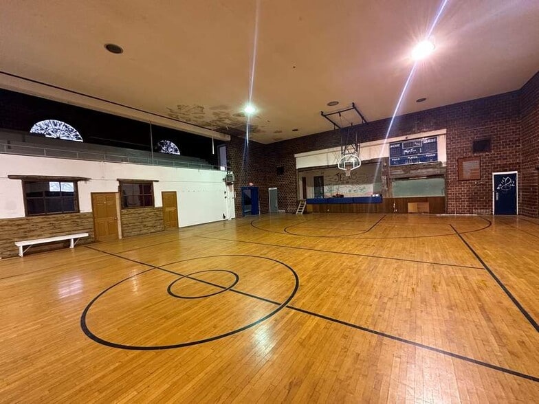 More Photos Of 409 E Adams St, Oneill Schools For Sale