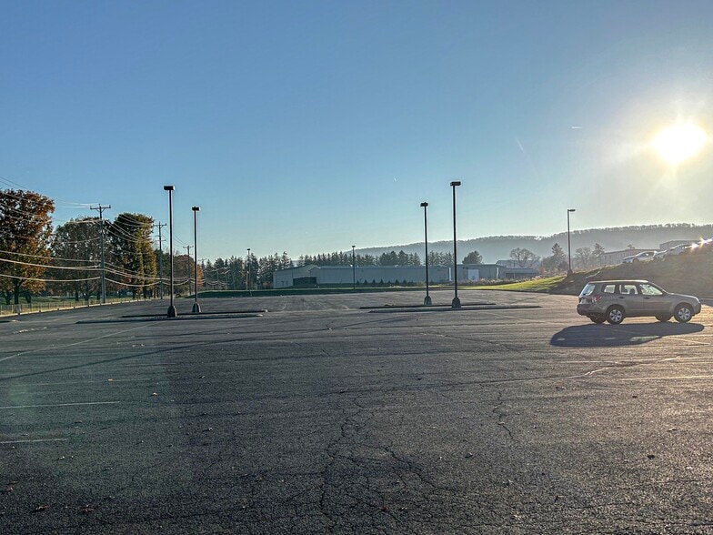 More Photos Of 171 Technology Dr, Boalsburg Light Manufacturing For Sale