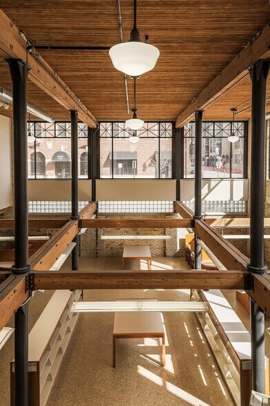 More Photos Of 111 Commerce Ave SW, Grand Rapids Schools For Sale