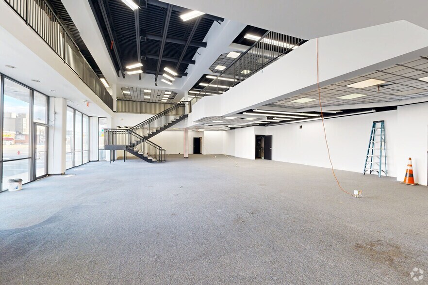 More Photos Of 6909 Old Keene Mill Rd, Springfield General Retail For Lease