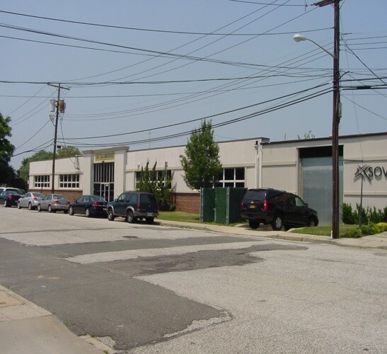 More Photos Of 14-18 Neil Ct, Oceanside Warehouse For Lease