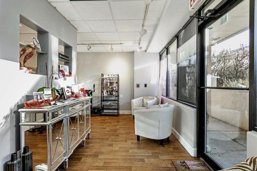 More Photos Of 30 Benchmark Rd, Avon Office For Sale