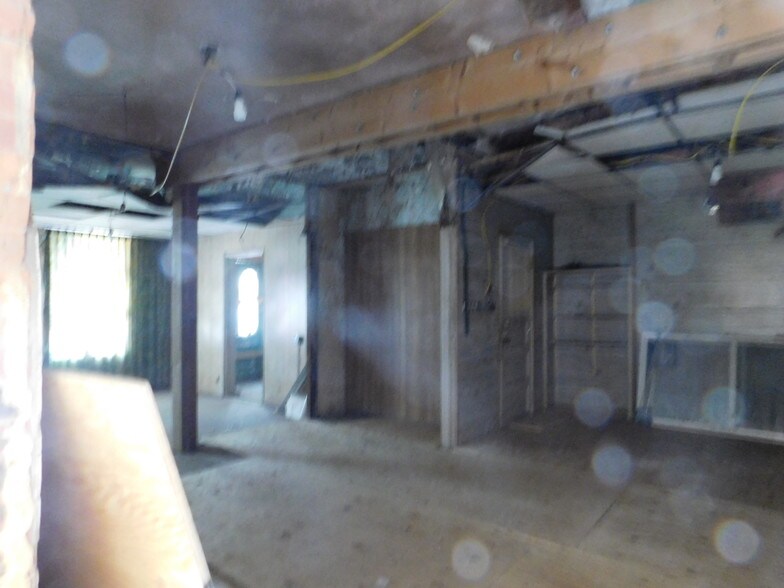 More Photos Of 60-62 Sheridan Ave, Albany Office For Sale