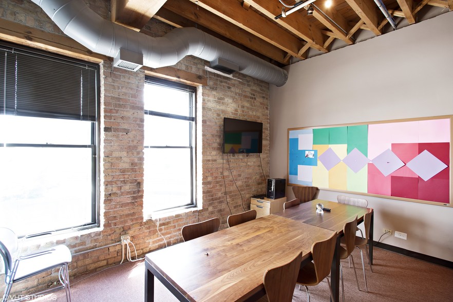 More Photos Of 700 N Green St, Chicago Loft Creative Space For Lease