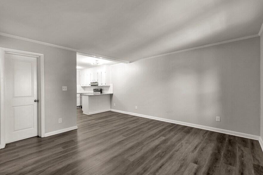 More Photos Of 319 Osceola St, Gastonia Apartments For Sale