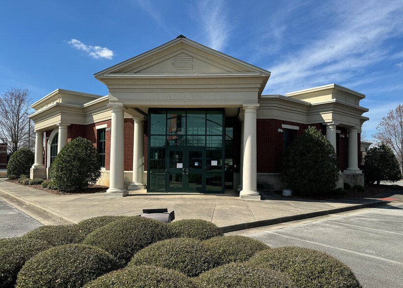 Primary Photo Of 7770 Us-72 Hwy, Madison Bank For Sale