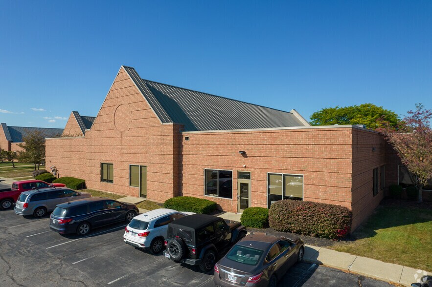 More Photos Of 235-241 W Schrock Rd, Westerville Office For Lease