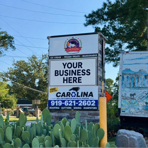 More Photos Of 1716 St Albans Dr, Raleigh Flex For Lease