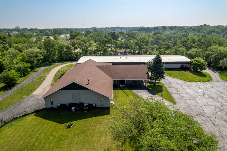 More Photos Of 4312 20th St, Rockford Religious Facility For Sale