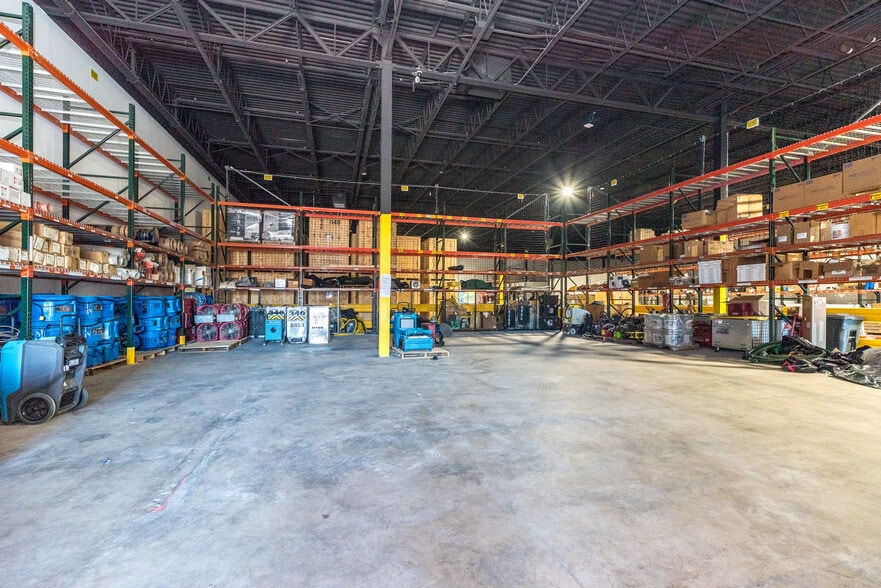 More Photos Of 905 Airport Rd, West Chester Research And Development For Lease