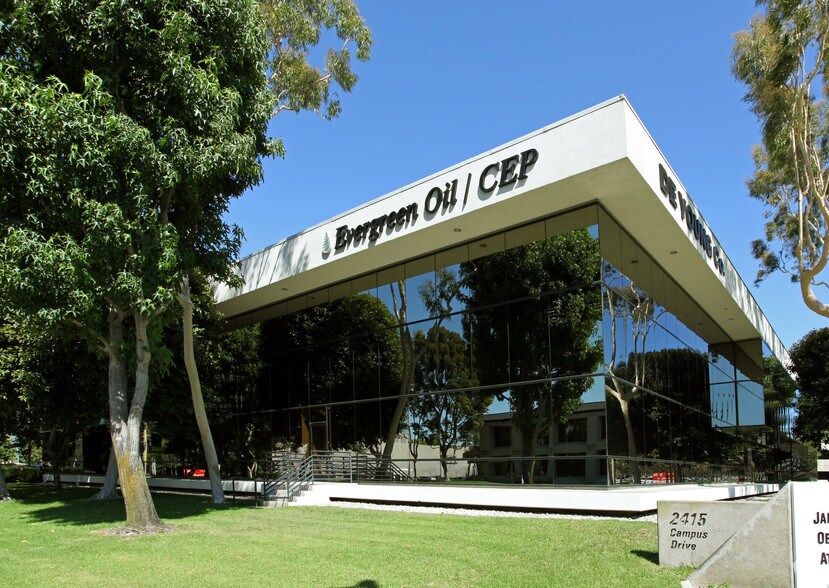More Photos Of 2415 Campus Dr, Irvine Office For Lease