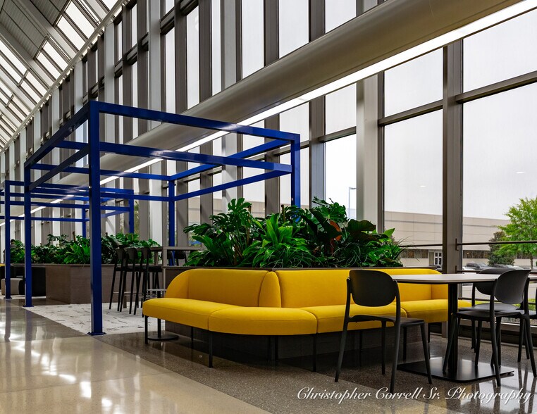 More Photos Of 7207 IBM Dr, Charlotte Office For Lease