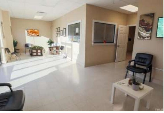 More Photos Of 721 Tilghman Dr, Dunn Medical For Lease