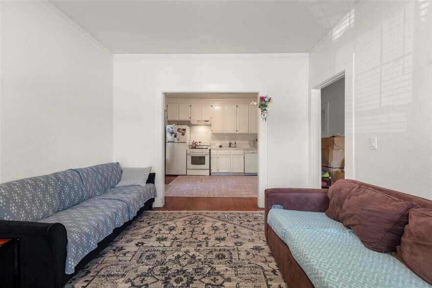 More Photos Of 321 Grand Blvd, San Mateo Multifamily For Sale