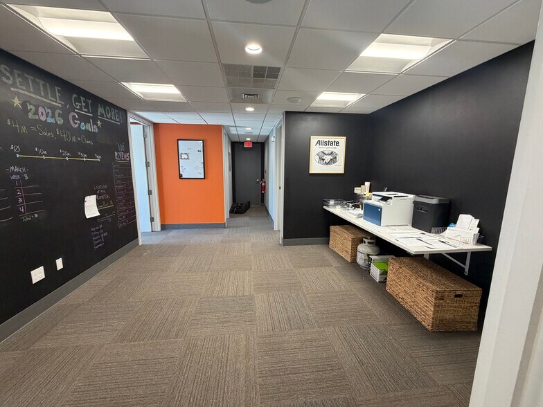 More Photos Of 99 E 86th Ave, Merrillville Medical For Lease