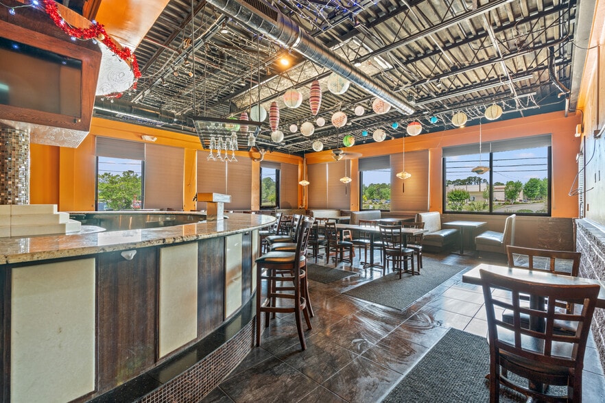 More Photos Of 801 Highway 17 S, North Myrtle Beach Restaurant For Sale