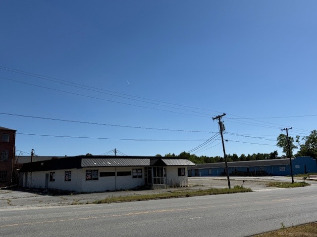 More Photos Of 1569 W English Rd, Thomasville Restaurant For Sale