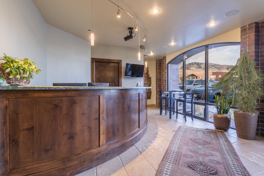 More Photos Of 1795 Sidewinder Dr, Park City Office For Lease