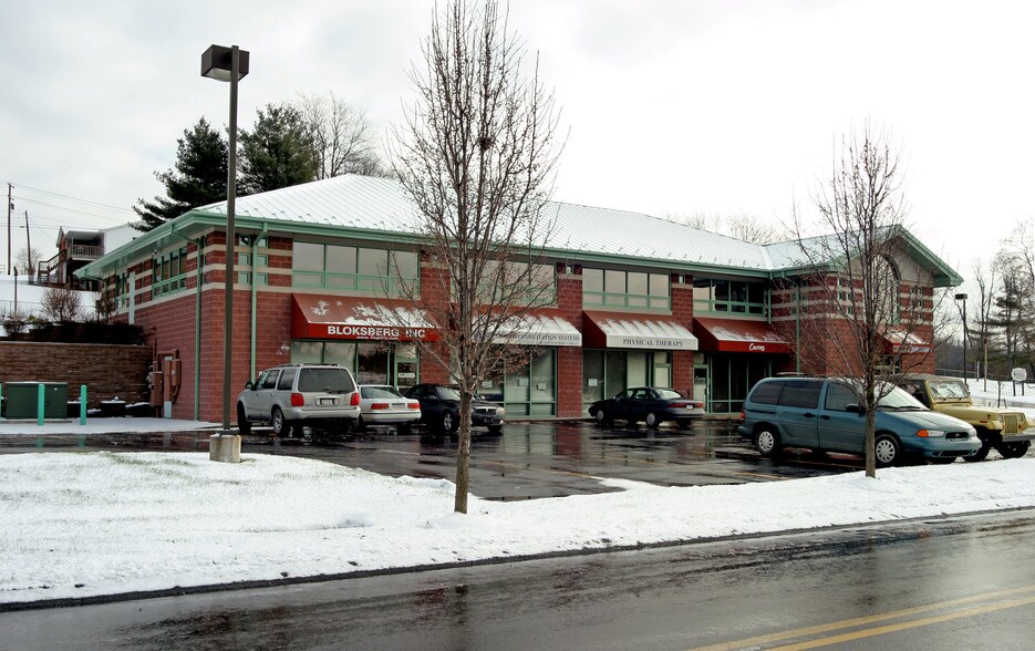 Primary Photo Of 4203 Route 66, Apollo Storefront Retail Office For Lease