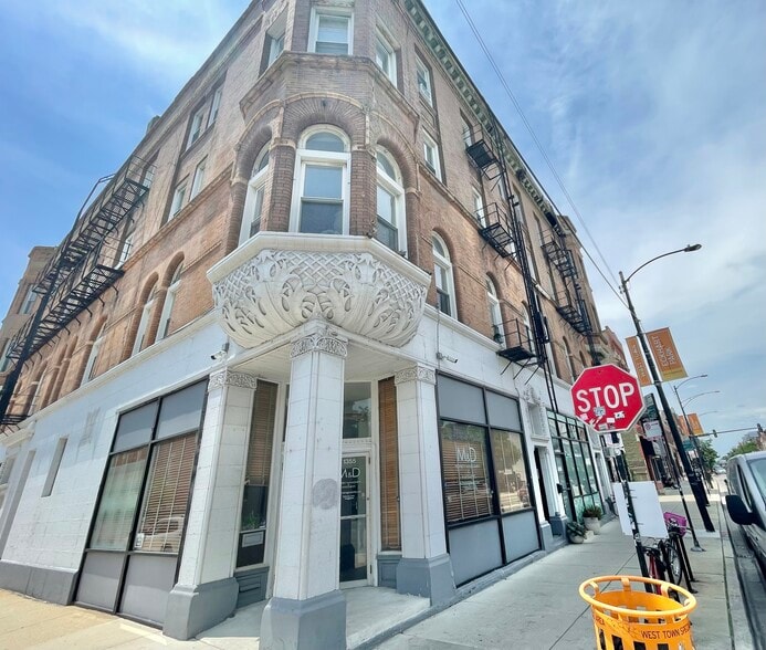 More Photos Of 1355-1359 W Chicago Ave, Chicago Apartments For Lease
