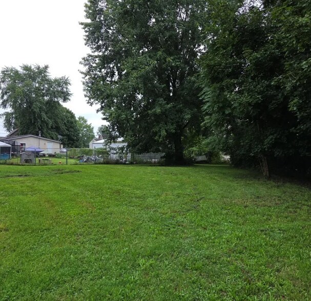 More Photos Of 357 N 6th St, Coshocton Land For Sale