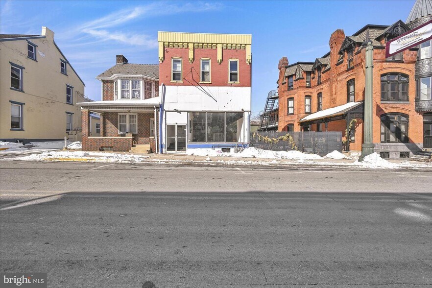 Primary Photo Of 325 W Main St, Kutztown Storefront Retail Residential For Lease