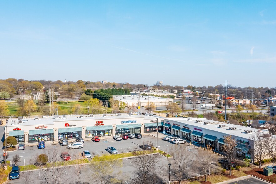 Primary Photo Of 1030 Freeland Dr, Salisbury Storefront For Sale