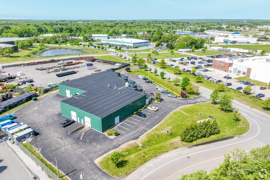 More Photos Of 315 Commerce Park Rd, North Kingstown Warehouse For Sale