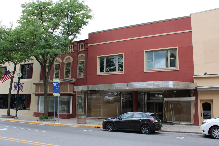 More Photos Of 116 S Main St, Fond Du Lac Office For Sale