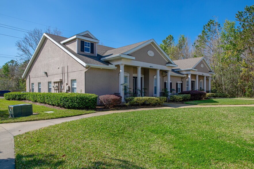 More Photos Of 4969-4971 Van Dyke Rd, Lutz Medical For Sale