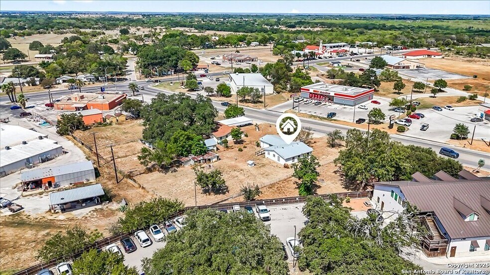 More Photos Of 19239 McDonald St, Lytle Land For Sale