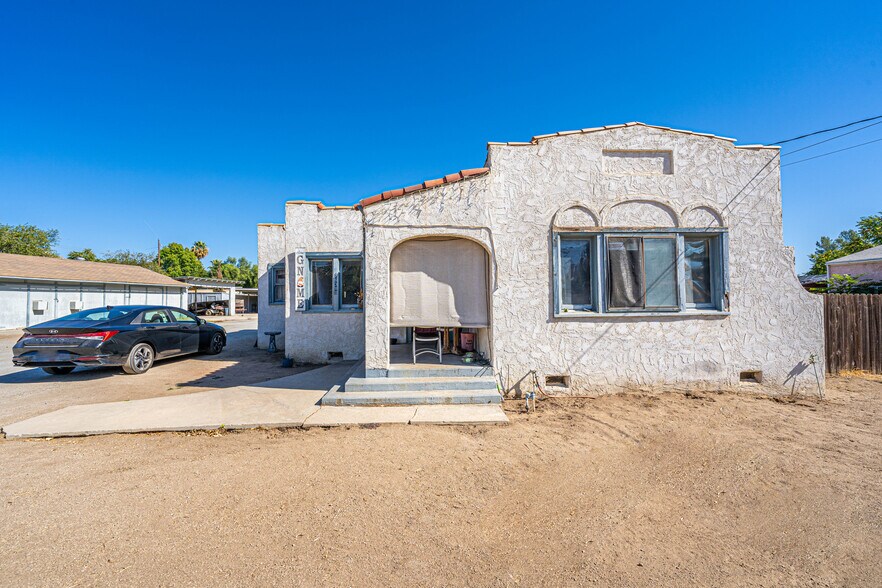 More Photos Of 26380 Green Ave, Hemet Specialty For Sale