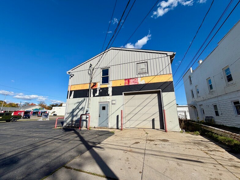 More Photos Of 815 W State St, Olean Freestanding For Sale