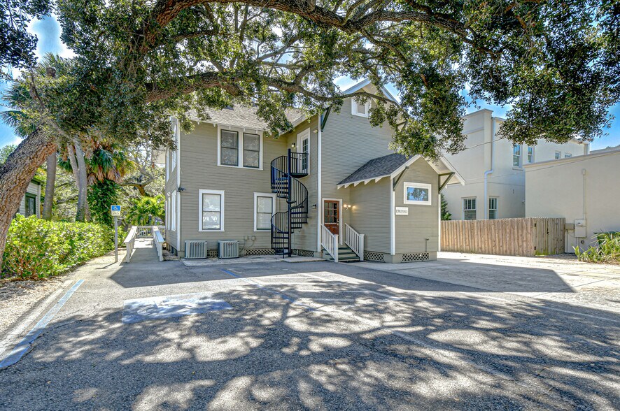 More Photos Of 707 W Swann Ave, Tampa Office For Sale