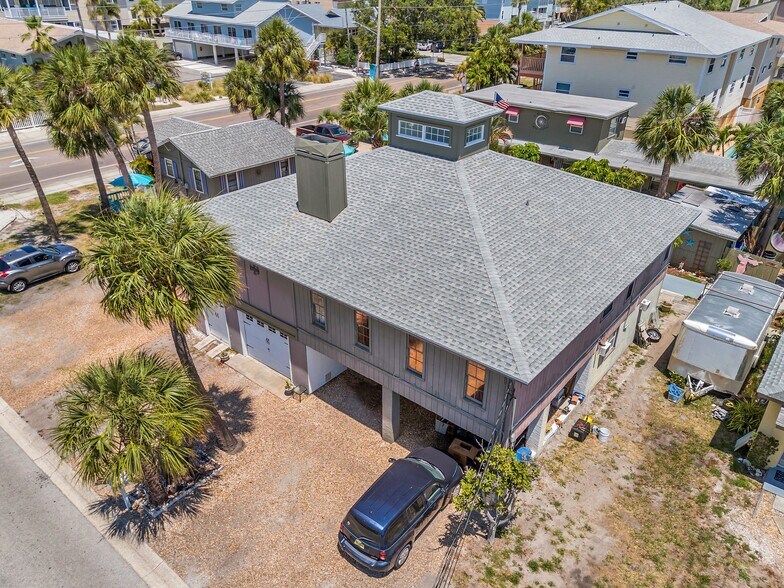 More Photos Of 1803 Gulf Blvd, Indian Rocks Beach Hotel For Sale