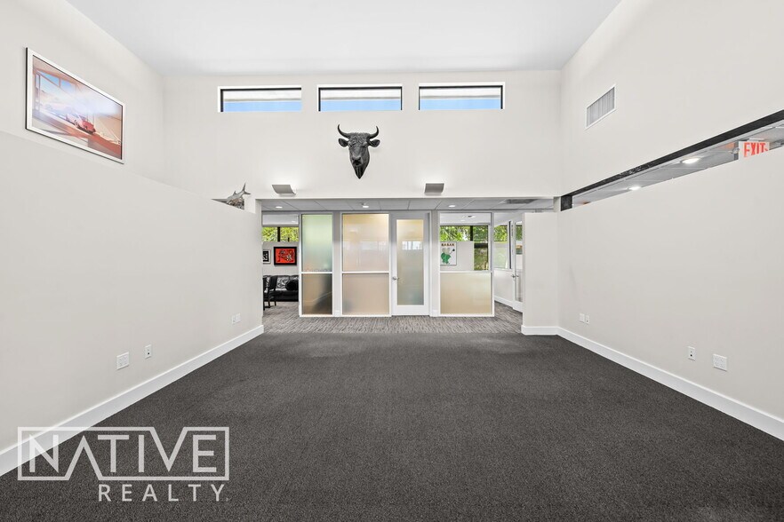 More Photos Of 1000 E Broward Blvd, Fort Lauderdale Office For Lease