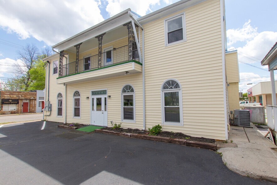 More Photos Of 815 Andrew Jackson Way NE, Huntsville Restaurant For Lease