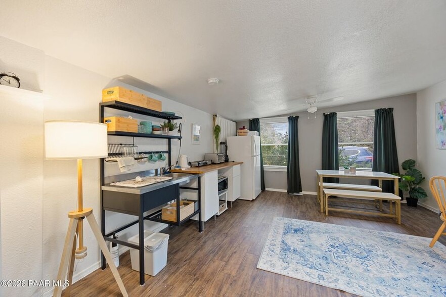 More Photos Of 654 W Gurley St, Prescott Multifamily For Sale