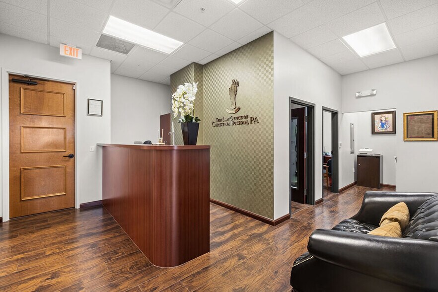 More Photos Of 6996 Piazza Grande Ave, Orlando Office For Sale