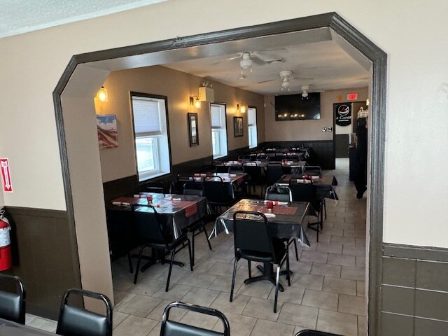 More Photos Of 954 Pembroke Rd, Bethlehem Restaurant For Sale