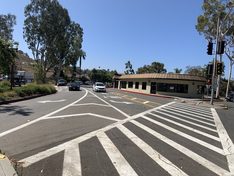 More Photos Of 480-506 Ocean Ave, Laguna Beach Storefront For Lease