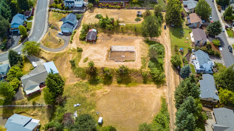 More Photos Of 2240 NW Merle Ave, Roseburg Land For Sale
