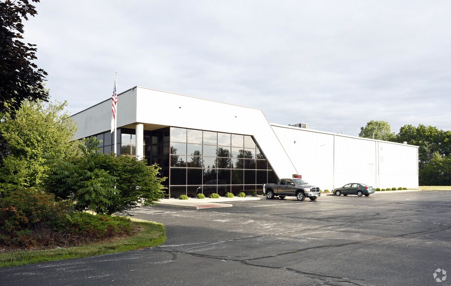 Primary Photo Of 6255 Suder Ave, Toledo Manufacturing For Lease