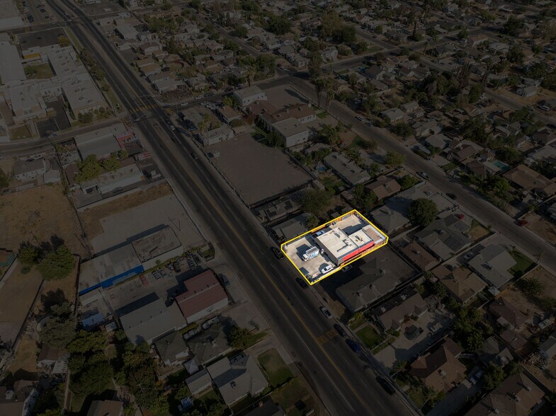 More Photos Of 2625 Niles St, Bakersfield Storefront Retail Office For Sale