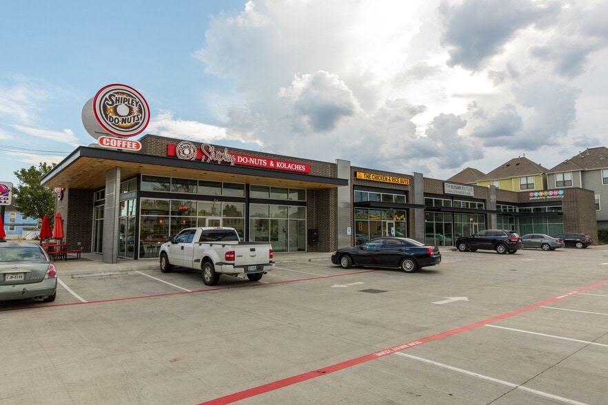 More Photos Of 2723 Yale St, Houston Storefront Retail Office For Lease