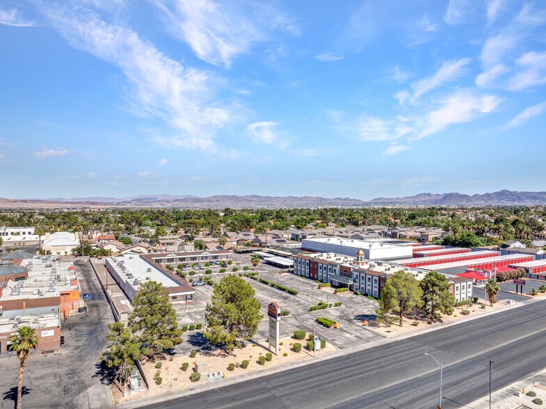 More Photos Of 4160 S Pecos Rd, Las Vegas Unknown For Lease