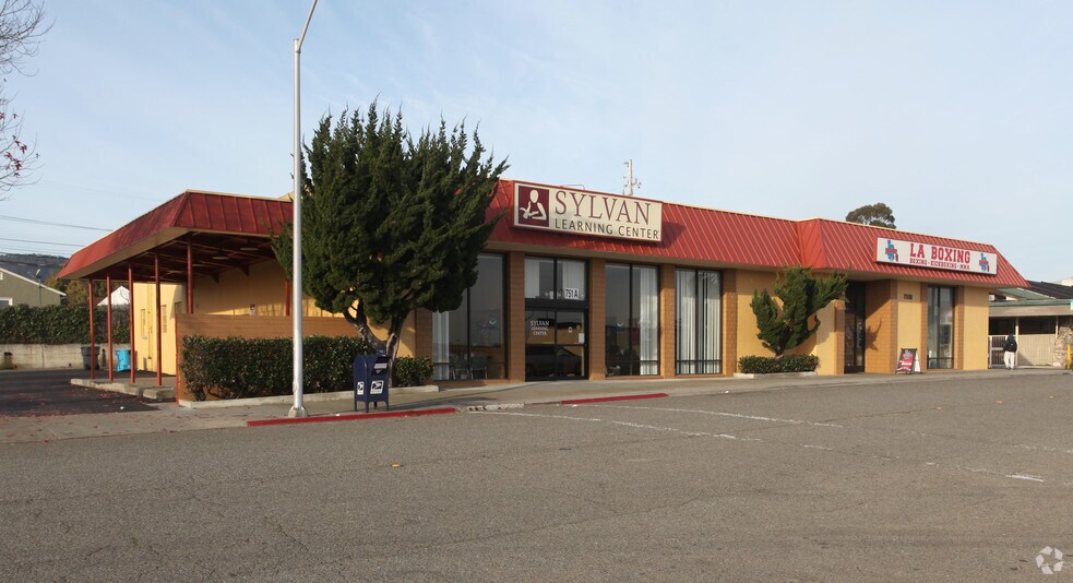 More Photos Of 701-751 Camino Plz, San Bruno Unknown For Lease