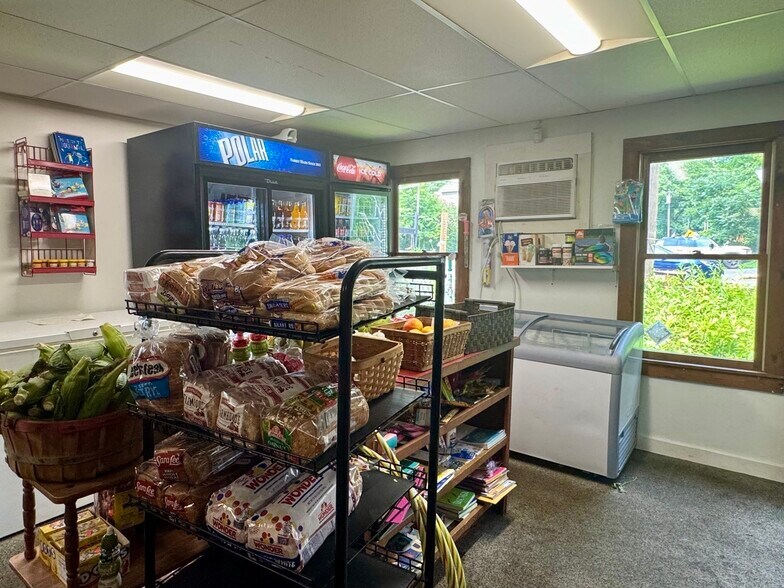 More Photos Of 101 River St, Conway Convenience Store For Sale